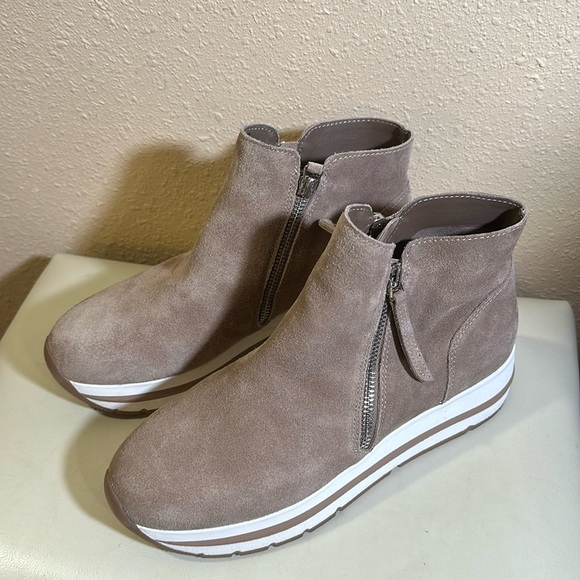 Steve Madden hightops size 8 - Picture 1 of 10